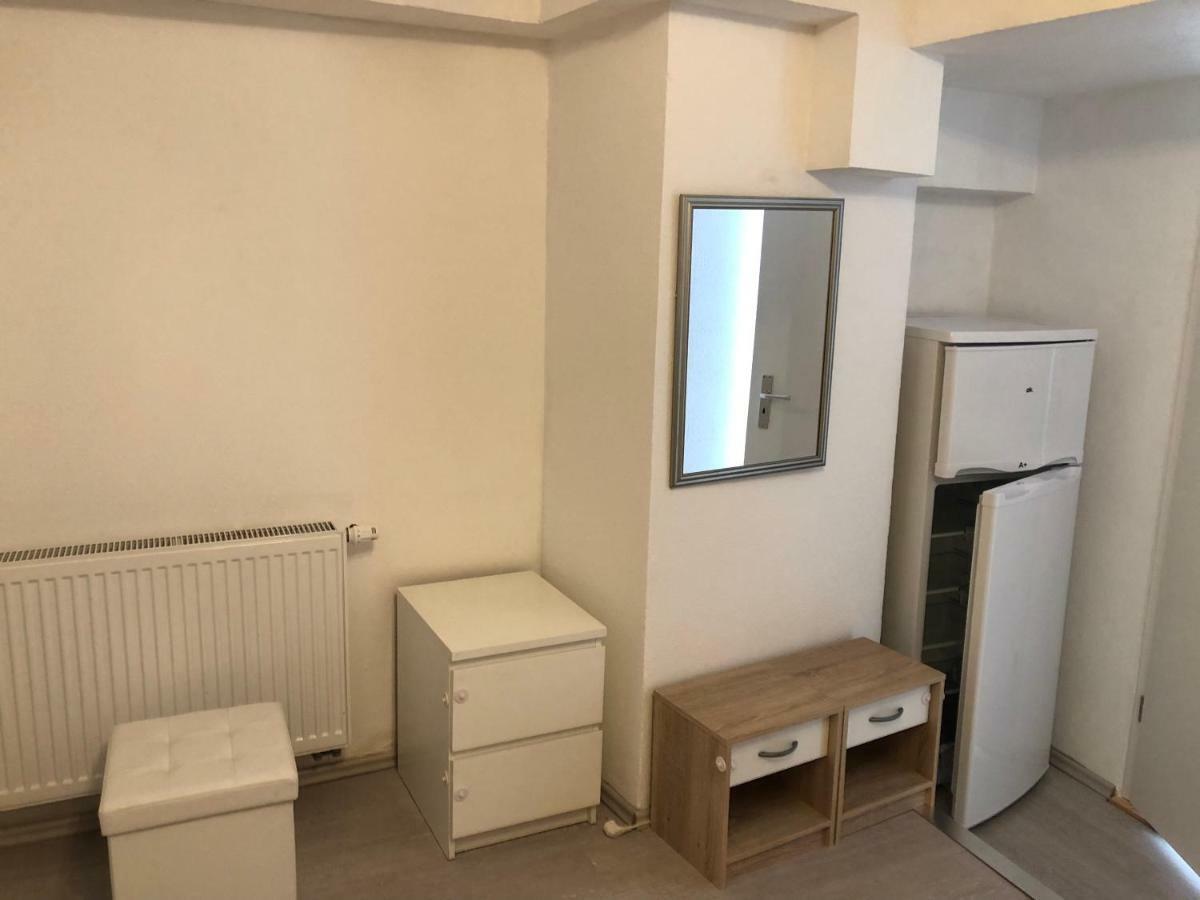 Ferienwohnung Beutelsbacherstrasse 12 Unterturkheim שטוטגרט מראה חיצוני תמונה