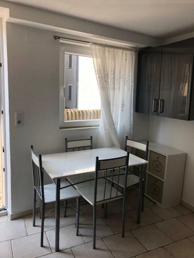 Ferienwohnung Beutelsbacherstrasse 12 Unterturkheim שטוטגרט מראה חיצוני תמונה